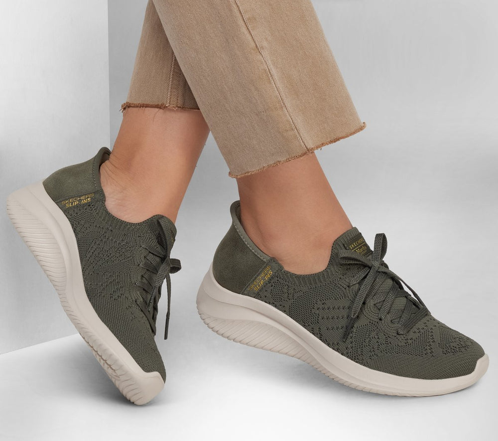 Skechers Slip-ins Martha Stewart: Ultra Flex 3.0 - Back On Track - Women