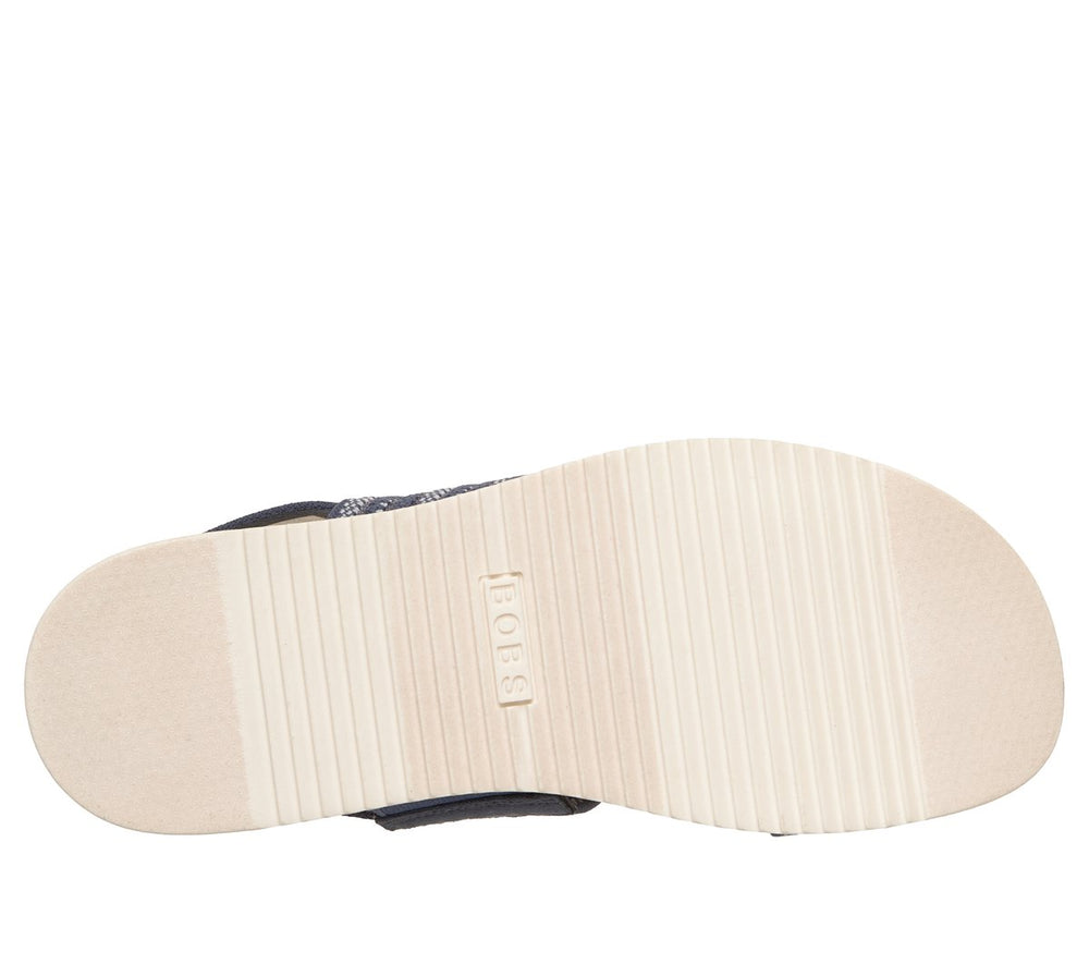 Skechers BOBS Desert Kiss Low - Breezy Stripe - Women|New Arrivals