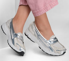 Skechers Var-City - Women