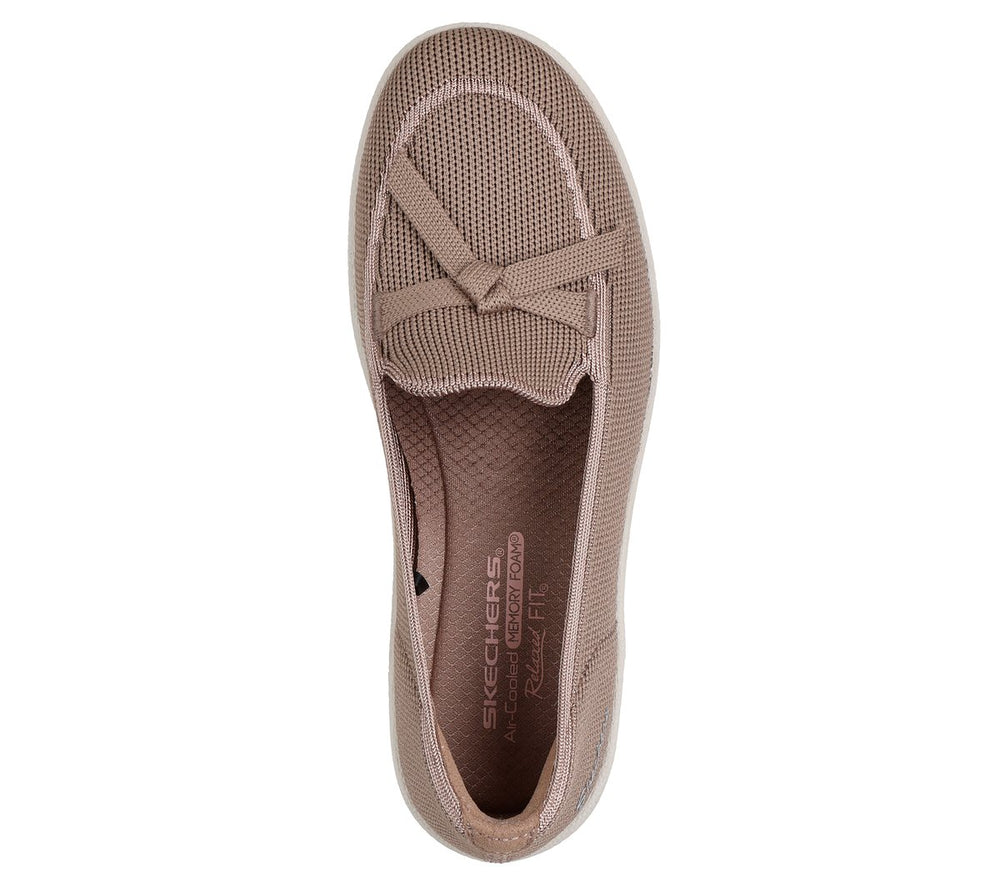 Skechers Relaxed Fit: Parallel Lite - Soaring Softly - Women